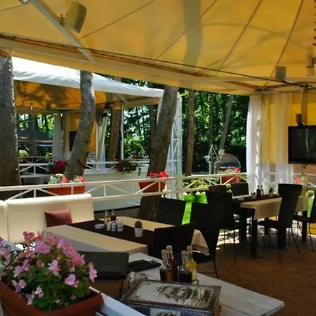 B-9 In Tarsis Apartament *