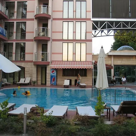B-9 In Tarsis Apartament